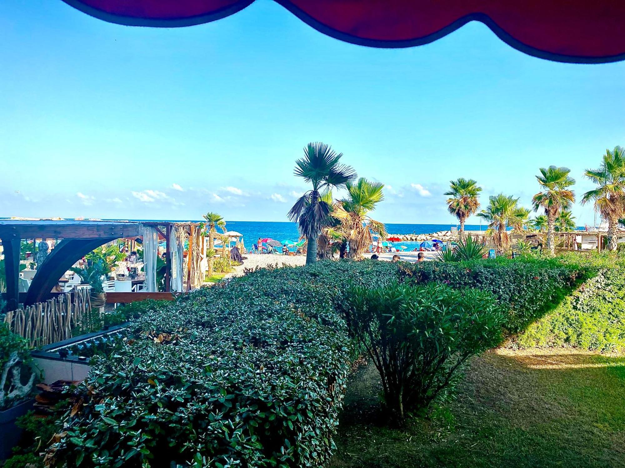 Studio Front De Mer A 10Metres De La Plage วิลล์เนิฟ-ลูเบ ภายนอก รูปภาพ