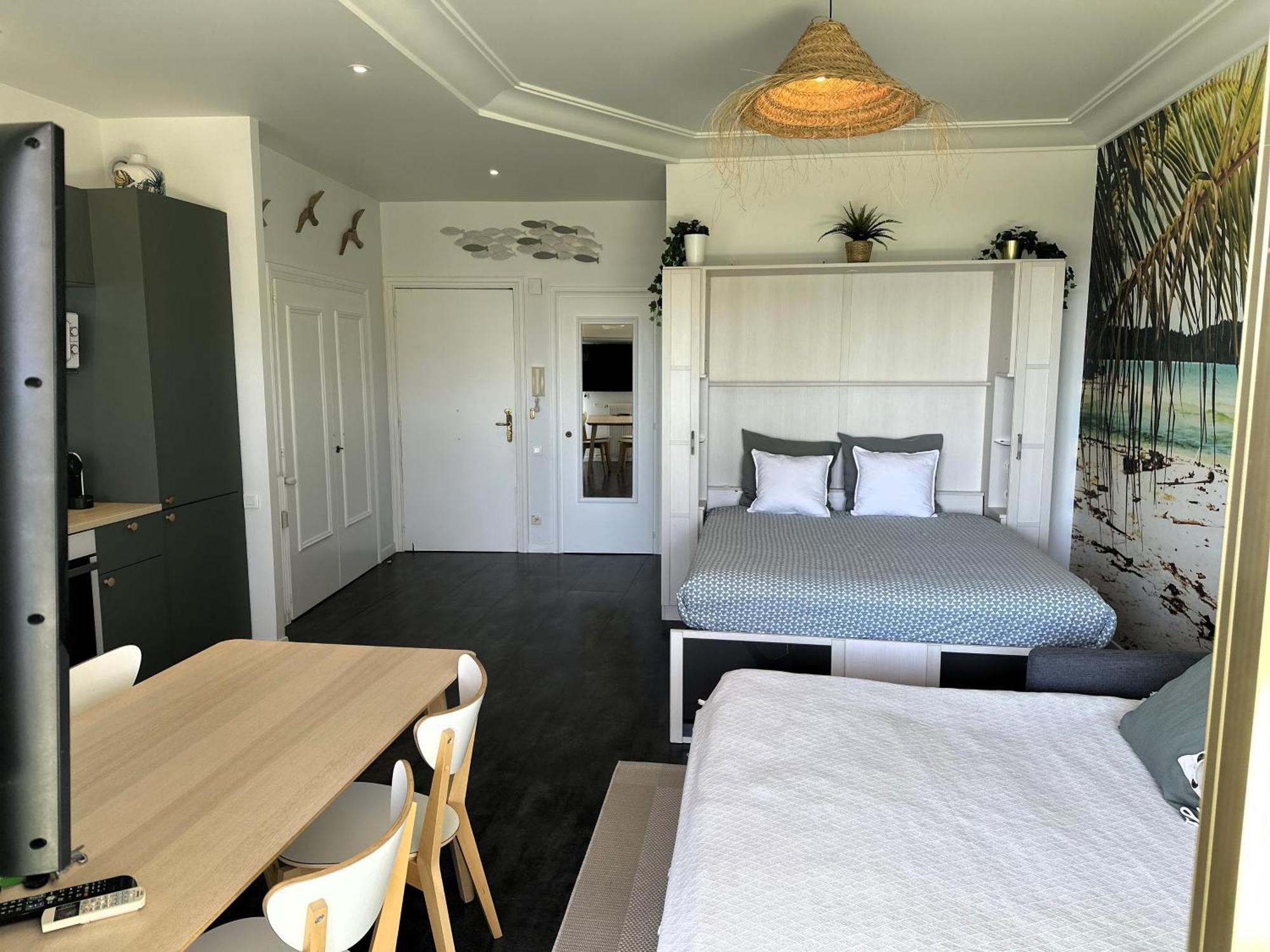 Studio Front De Mer A 10Metres De La Plage วิลล์เนิฟ-ลูเบ ภายนอก รูปภาพ