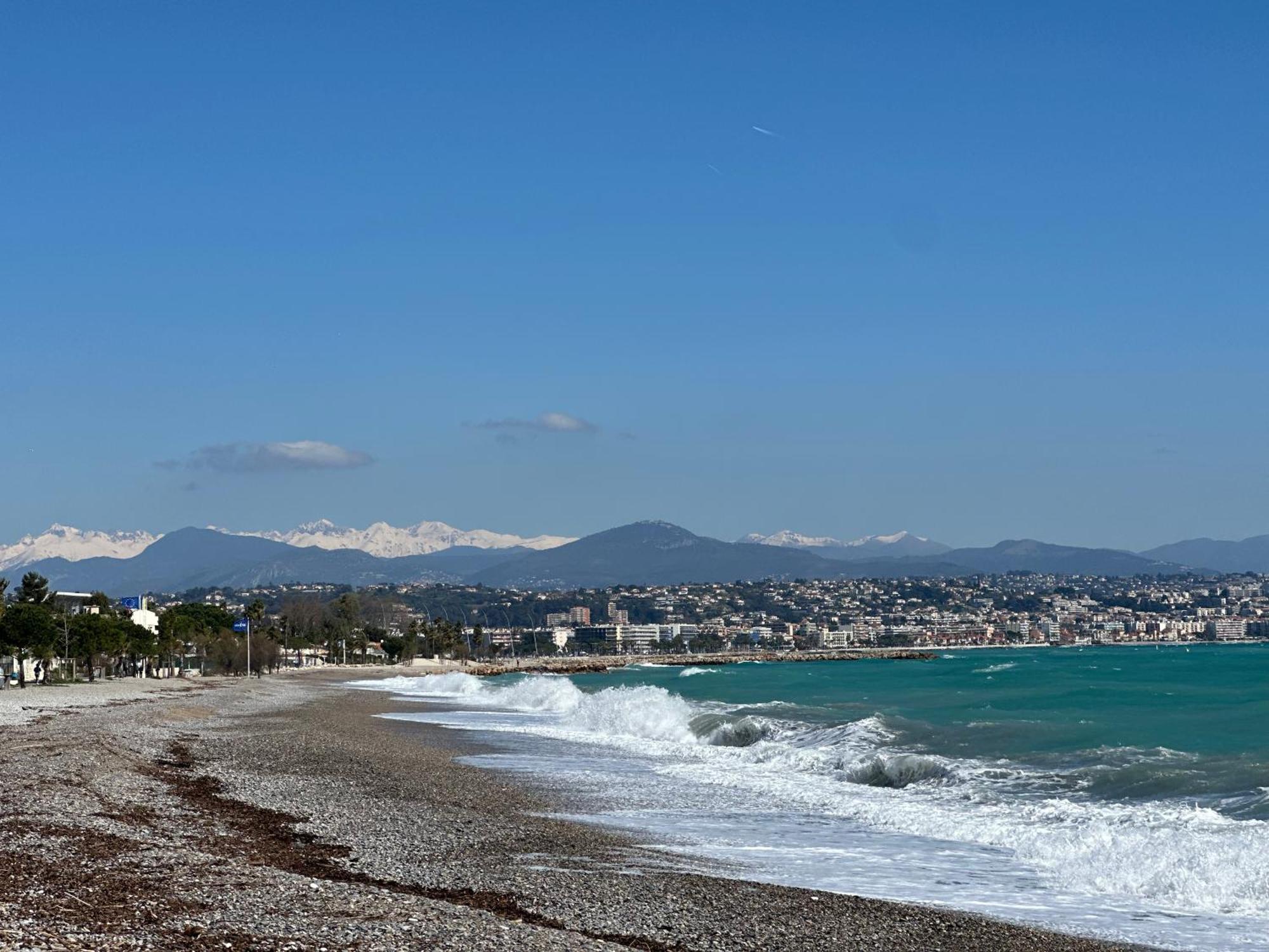 Studio Front De Mer A 10Metres De La Plage วิลล์เนิฟ-ลูเบ ภายนอก รูปภาพ